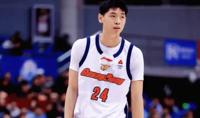 jiuyou官网入口-崔永熙出战16分钟，投篮3中1得到2分1篮板、5犯离场